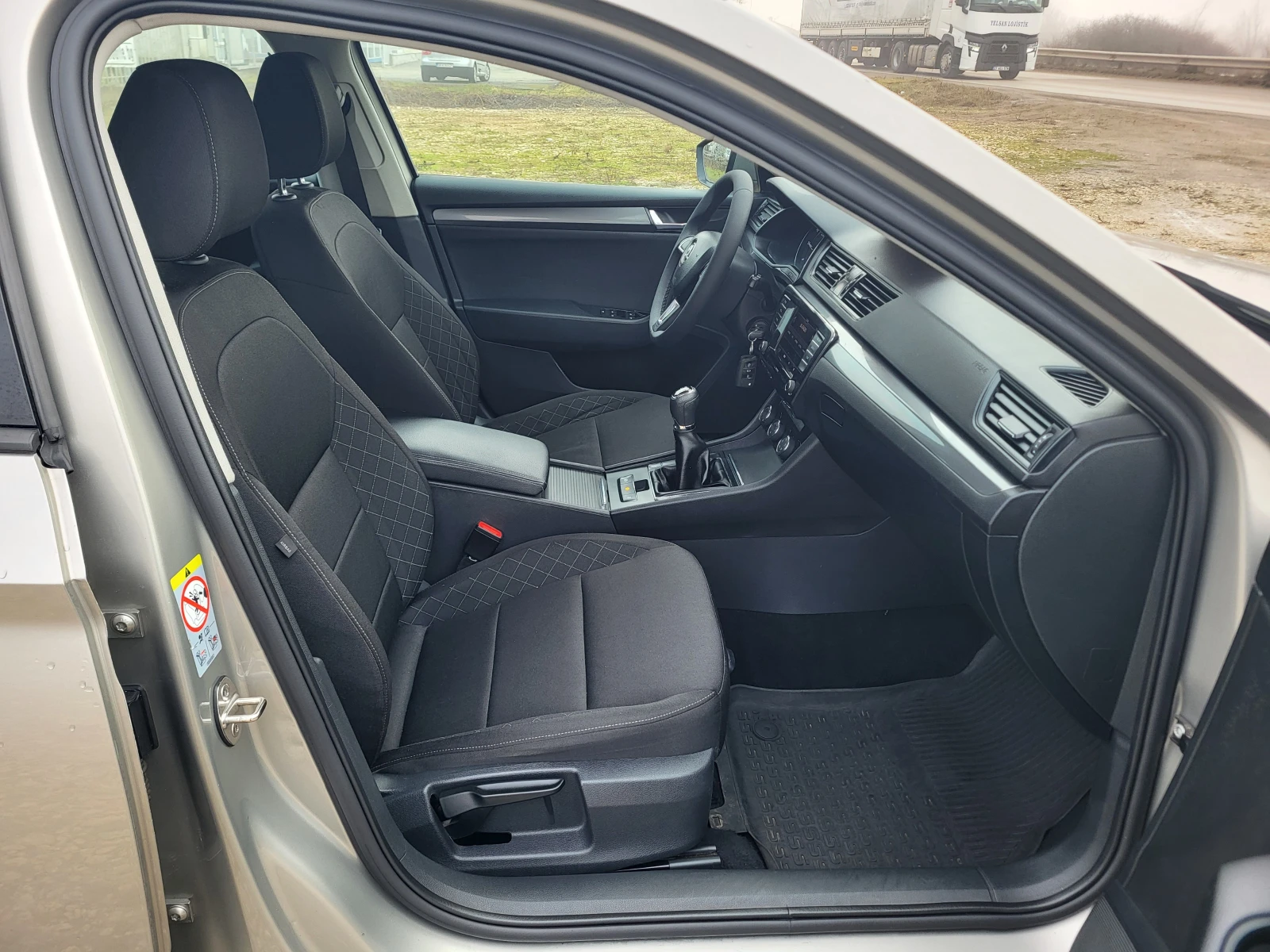 Skoda Superb 1.6TDi | Mobile.bg � ����������� 13