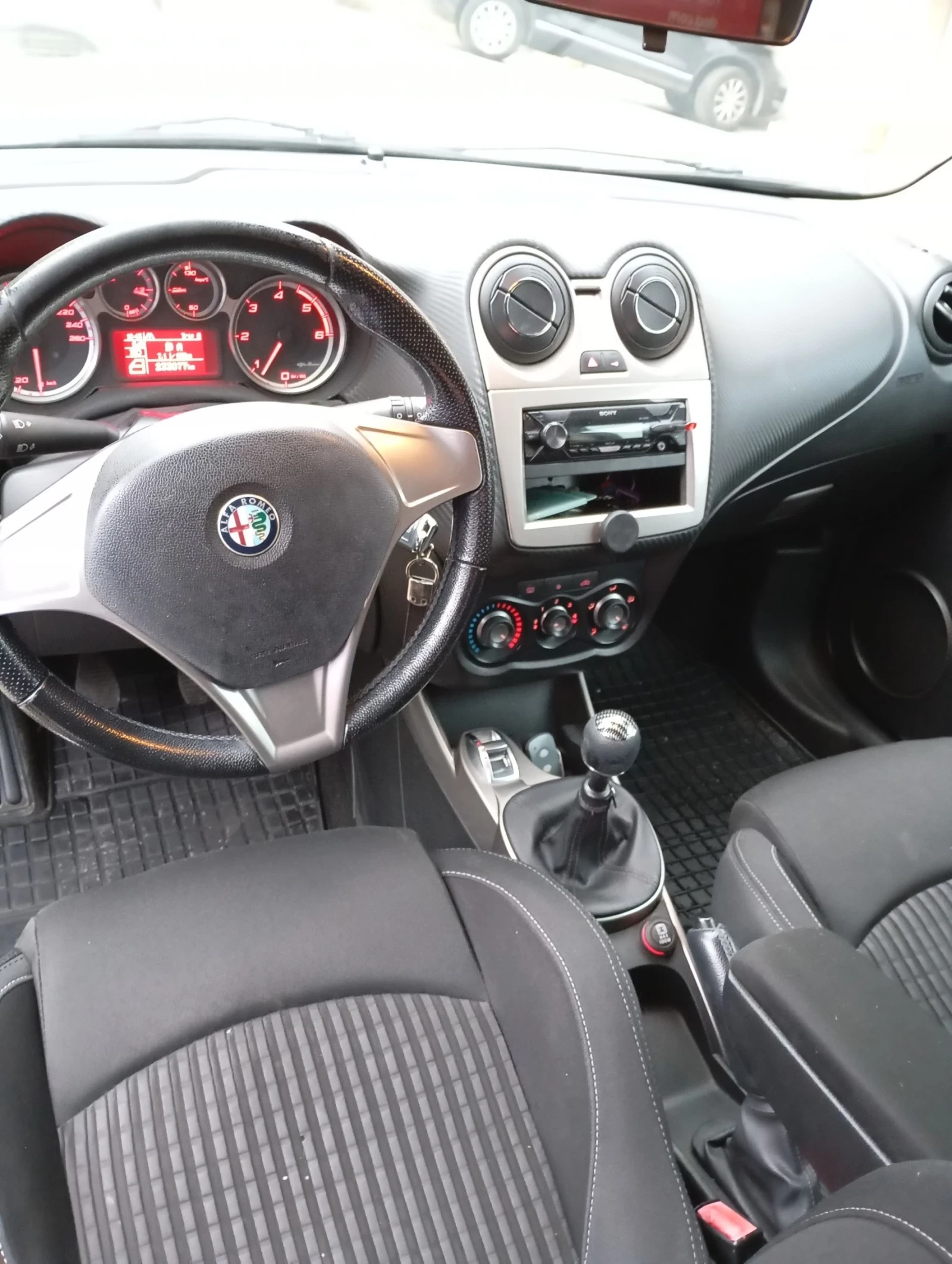 Alfa Romeo MiTo 1.3 mjet - изображение 6