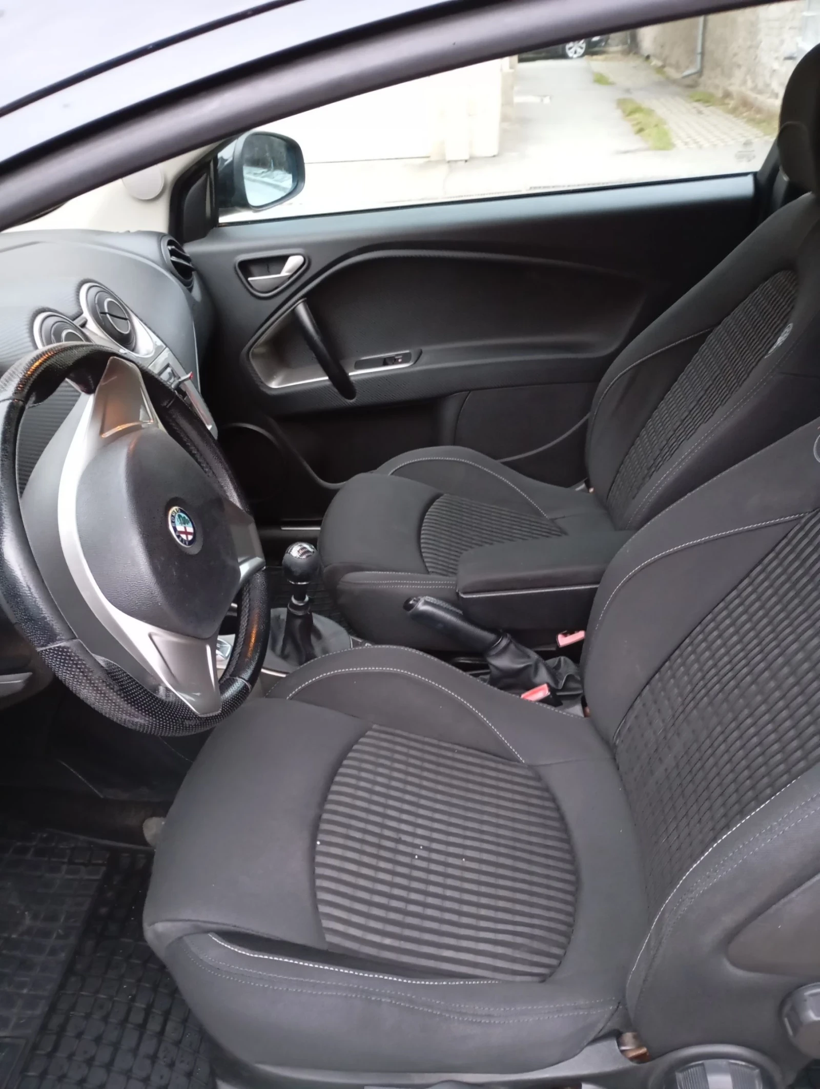 Alfa Romeo MiTo 1.3 mjet - изображение 7