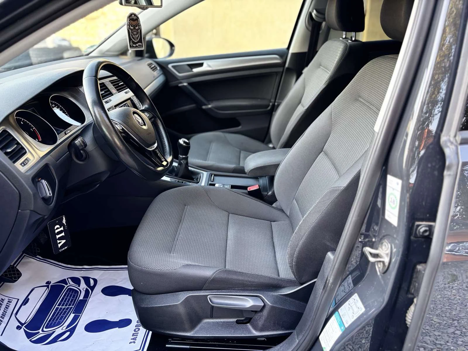 VW Golf, снимка 7 - Автомобили и джипове - 55022414