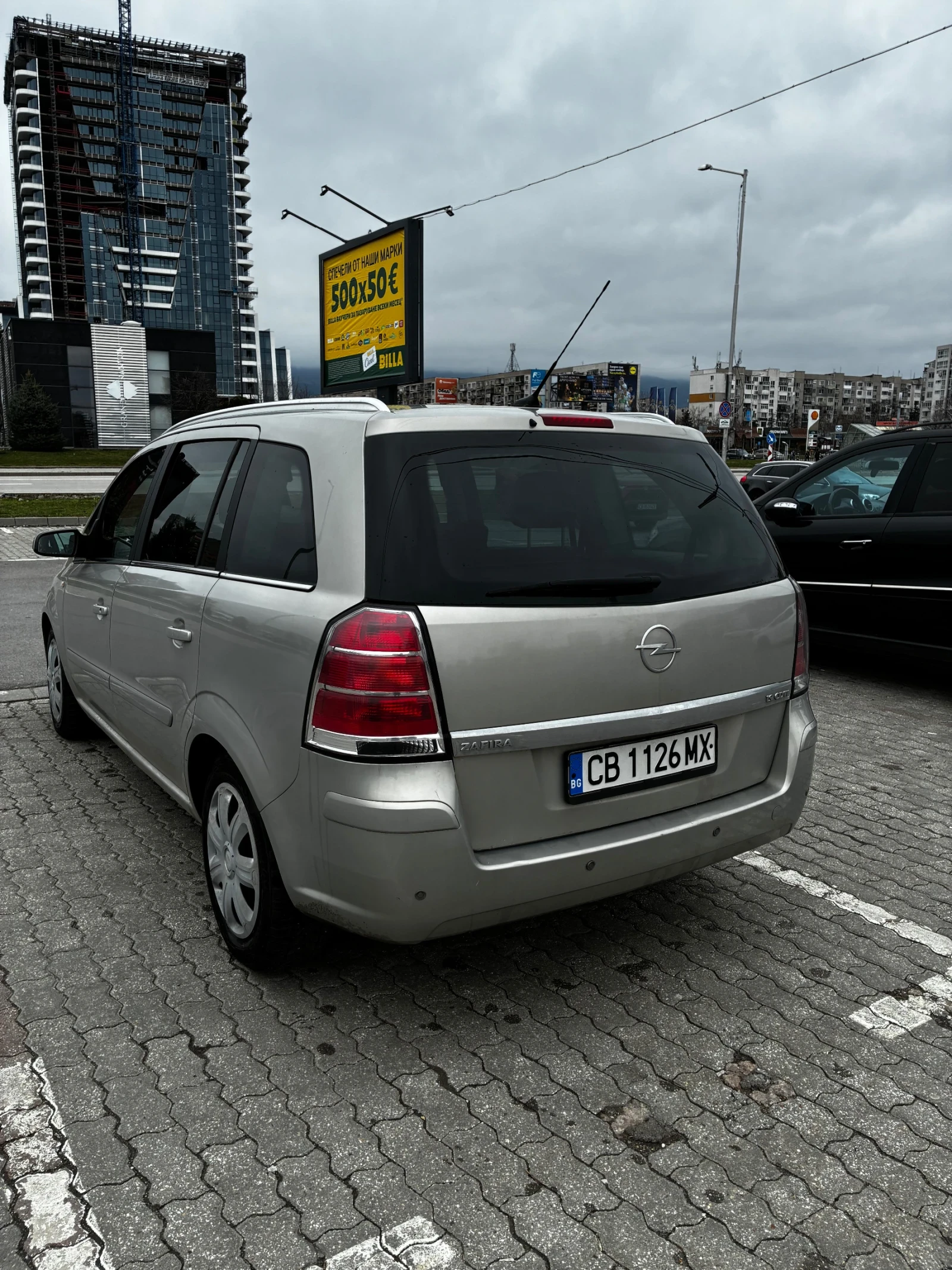 Opel Zafira  1.9 CDTi , снимка 6 - Автомобили и джипове - 54037070
