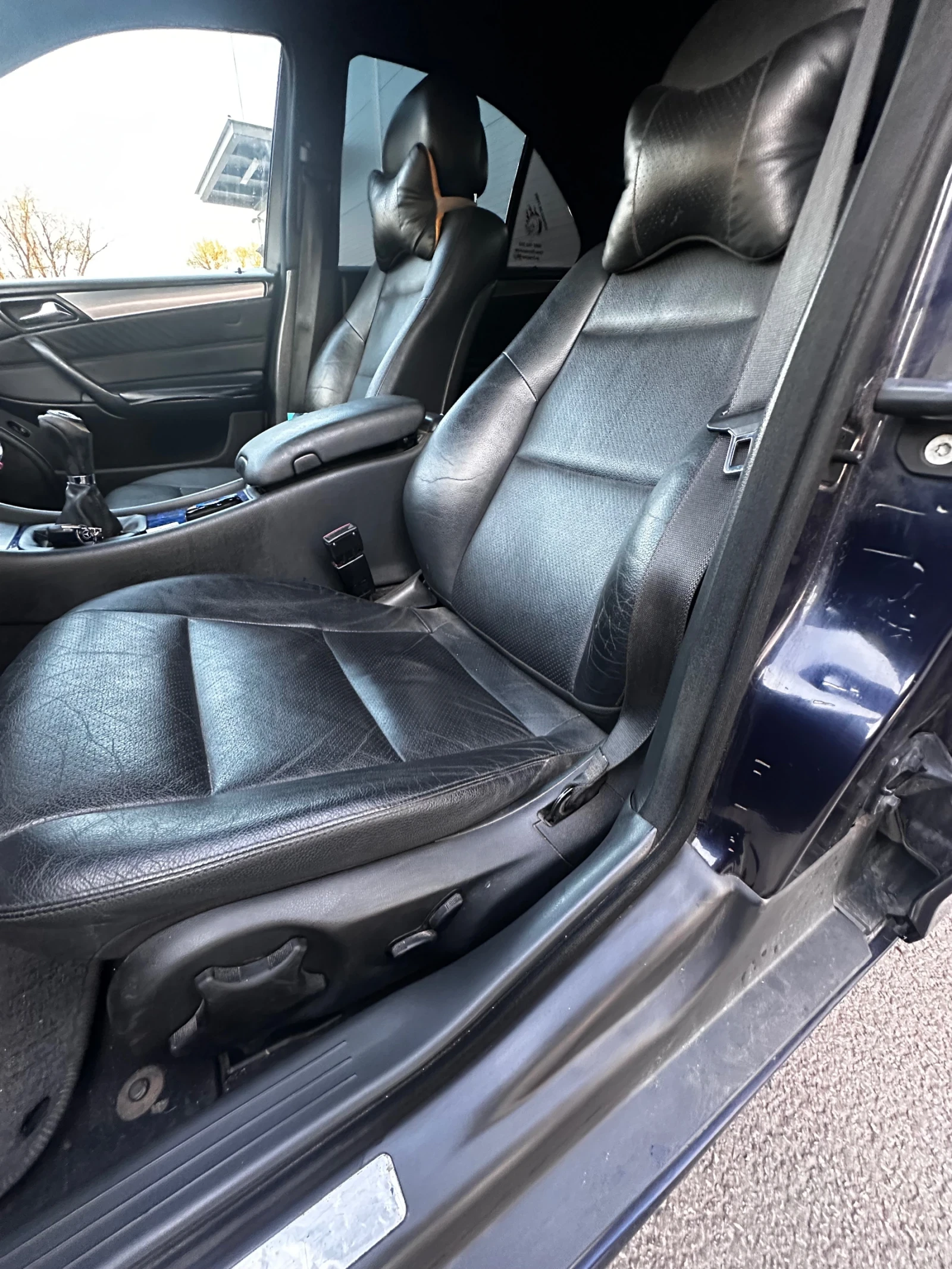 Mercedes-Benz C 200, снимка 9 - Автомобили и джипове - 54128995