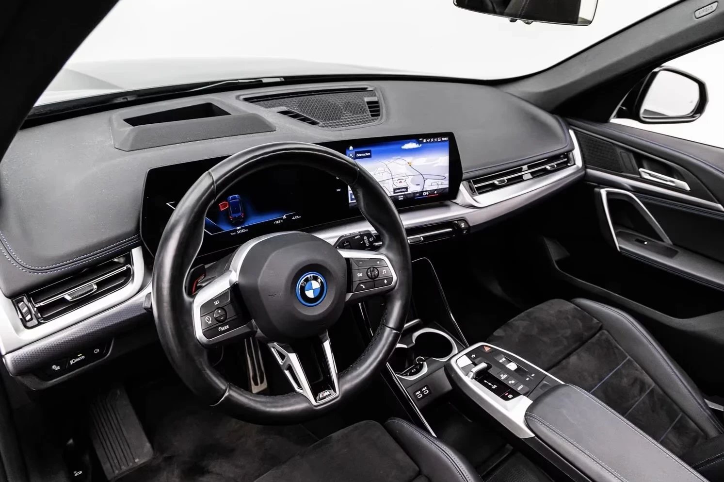 BMW iX1 30xDrive M-Sport 360* DISTR Ad.LED HUD Winter Pack | Mobile.bg � ����������� 10