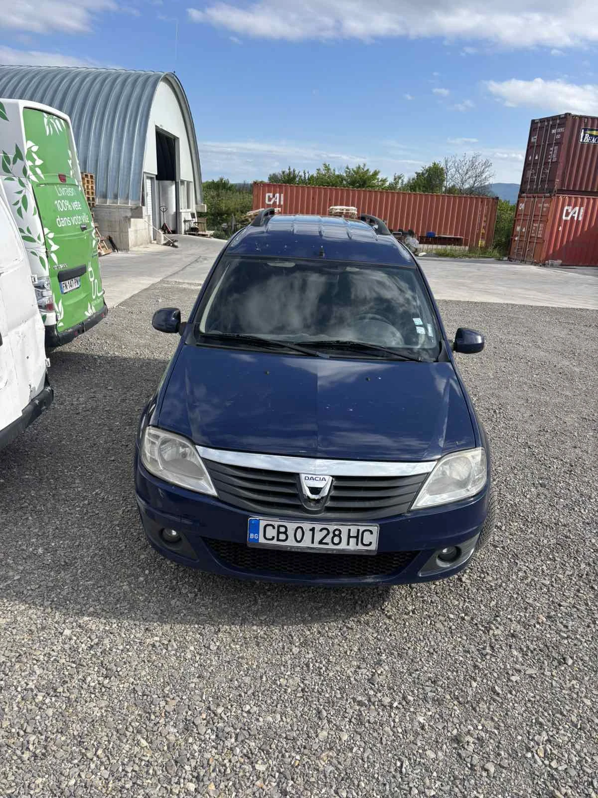 Dacia Logan, снимка 5 - Автомобили и джипове - 54546827