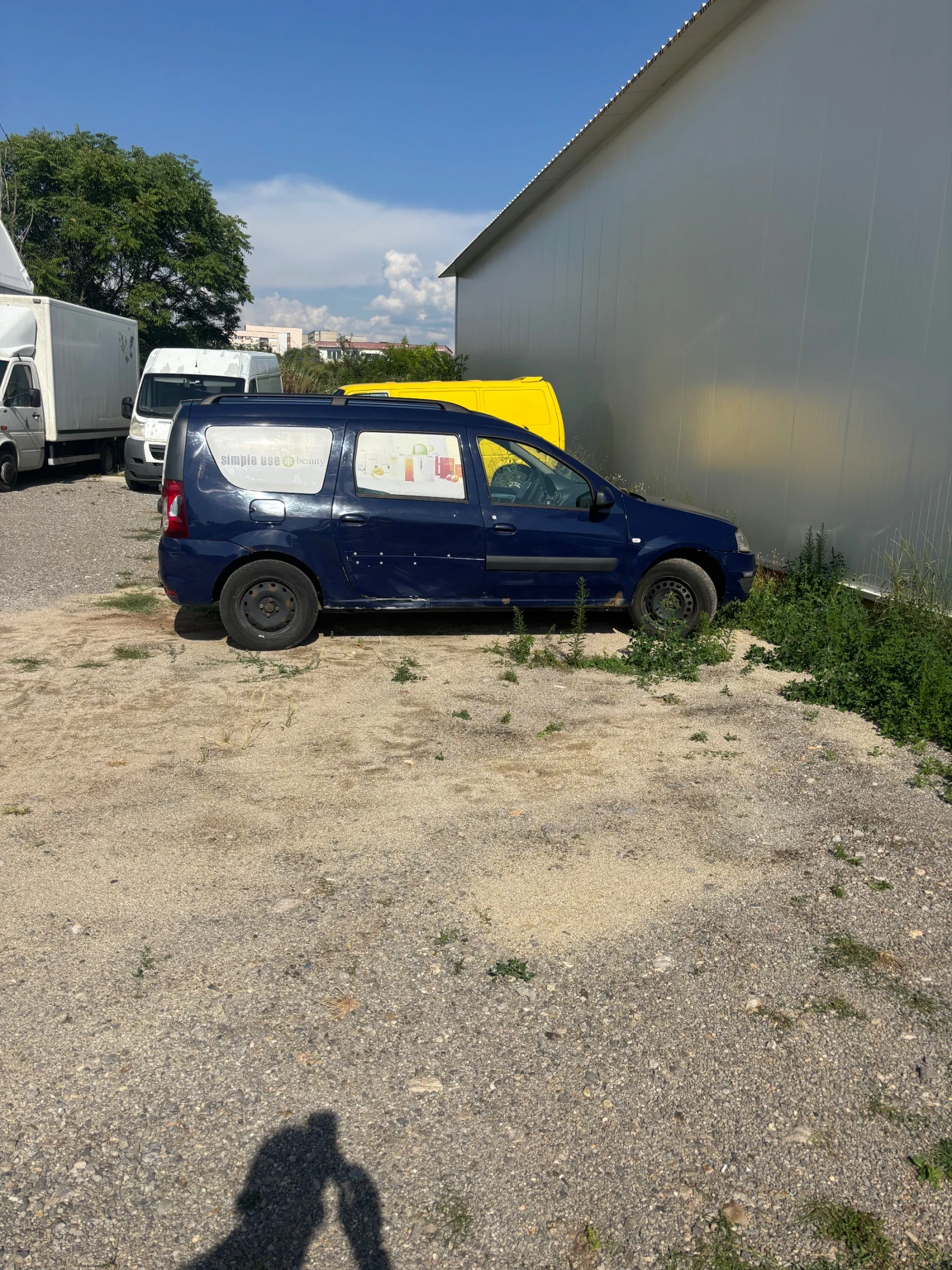 Dacia Logan, снимка 13 - Автомобили и джипове - 55355447
