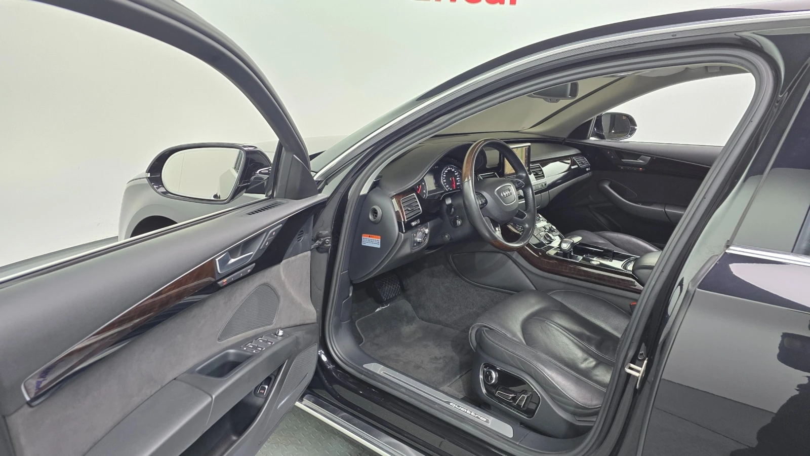 Audi A8 * TDI* HeadUp* Camera* Navi* АВТОКРЕДИТ, снимка 5 - Автомобили и джипове - 54582318