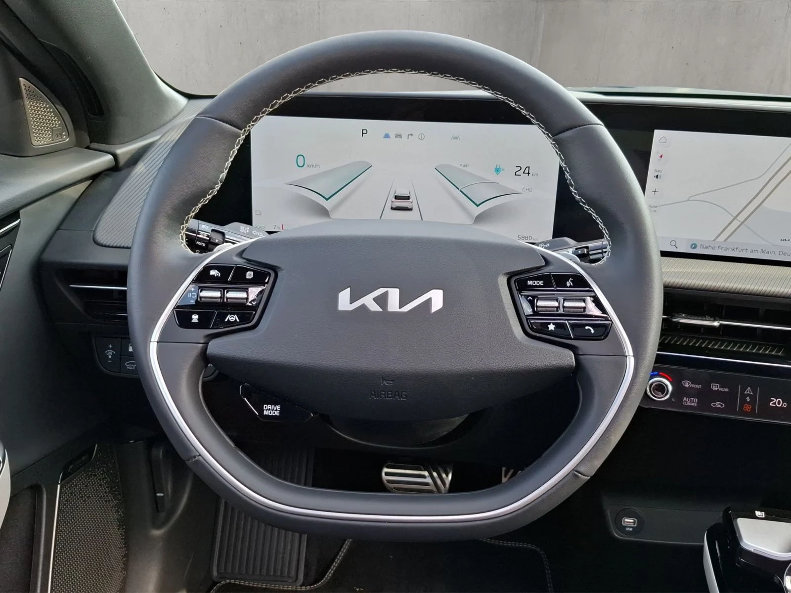 Kia EV6 GT-LINE/3205HP/AWD/CAM/CPLAY/HUD/MEMO/606q, снимка 8 - Автомобили и джипове - 55693953