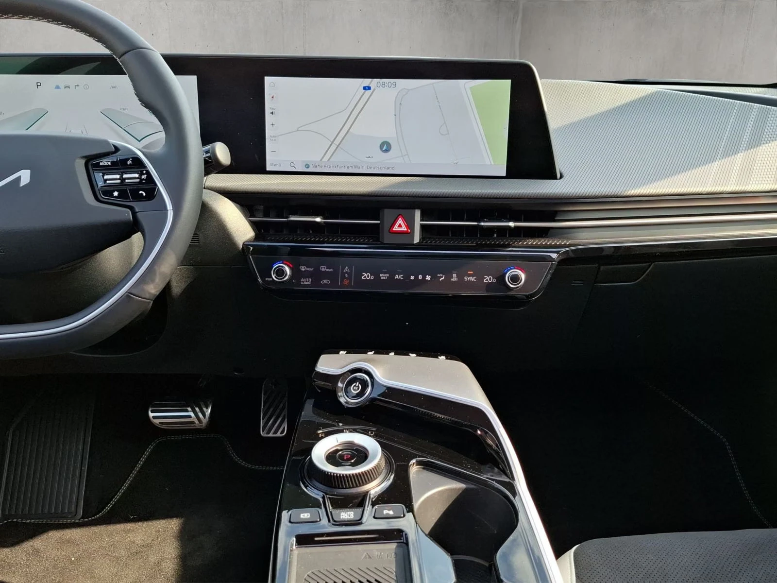 Kia EV6 GT-LINE/3205HP/AWD/CAM/CPLAY/HUD/MEMO/606q, снимка 10 - Автомобили и джипове - 55693953