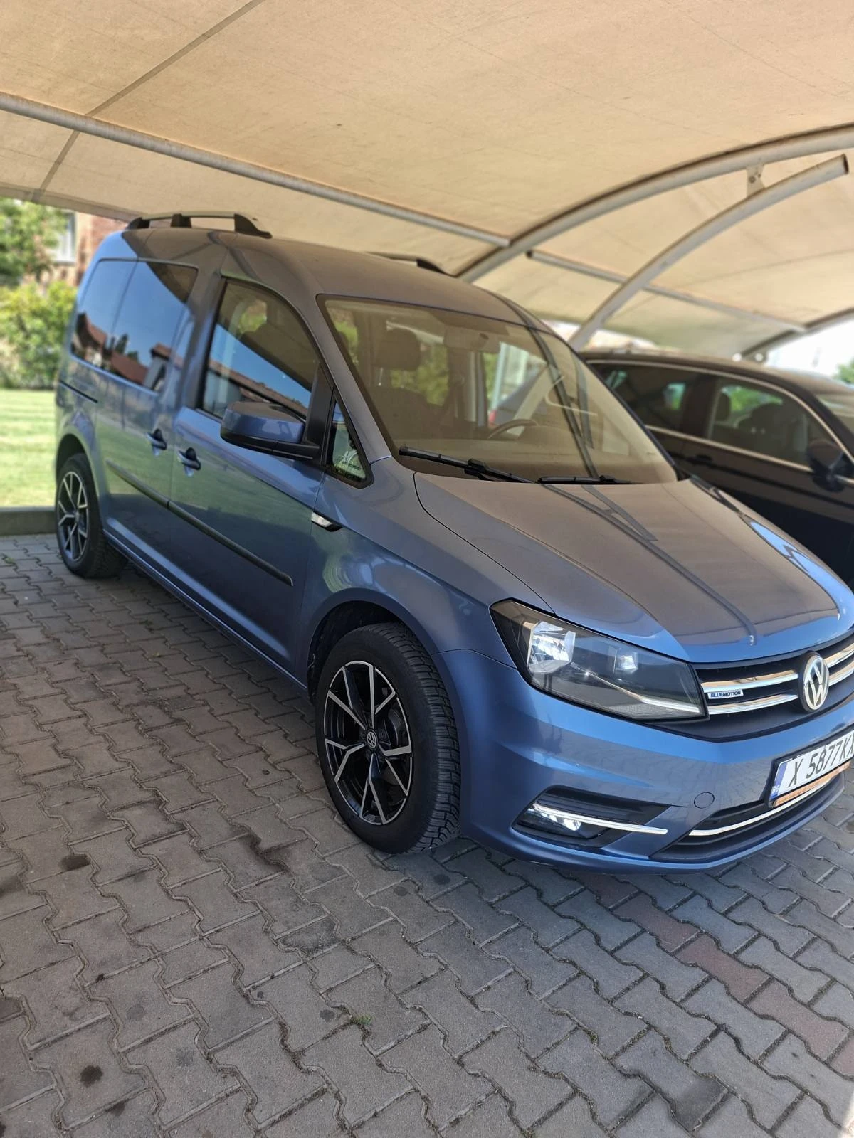 VW Caddy 1.4 TGI METAN, снимка 9 - Автомобили и джипове - 55889676