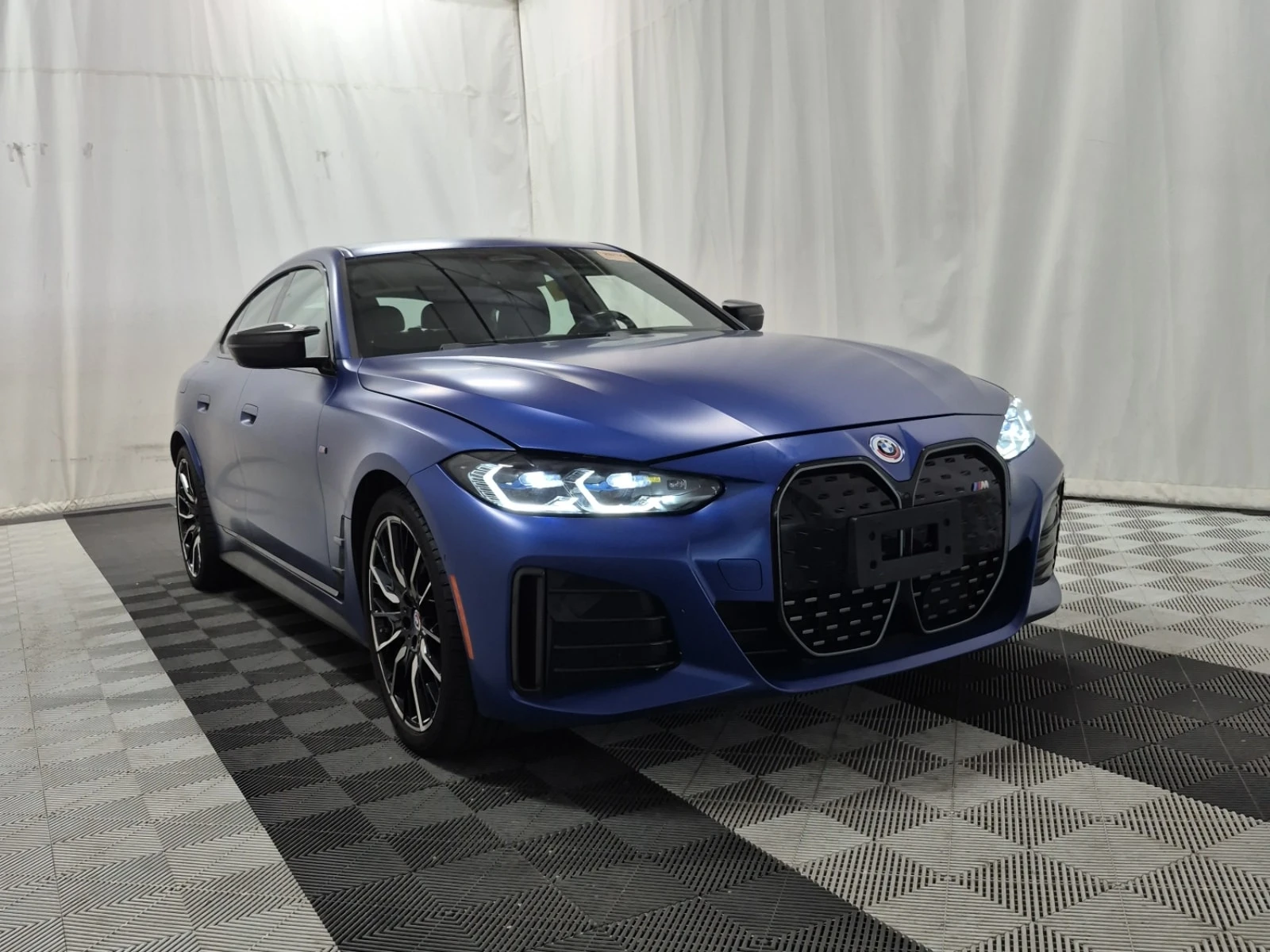 BMW i4 * M50 * CARFAX * ���� ���������� * �� BMW *  | Mobile.bg � ����������� 2