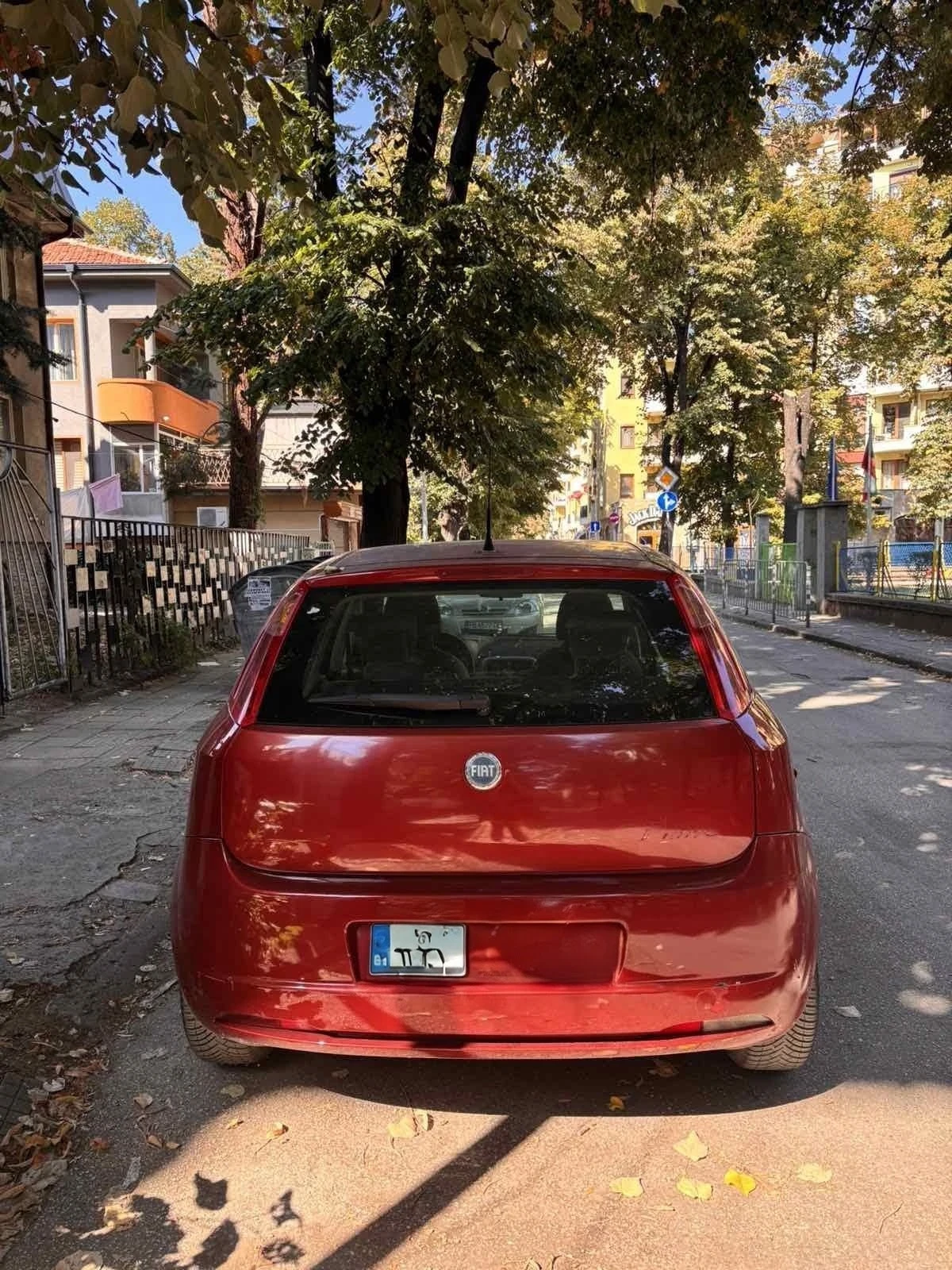 Fiat Punto Grande Punto 1.3 MultiJet, снимка 3 - Автомобили и джипове - 56140429