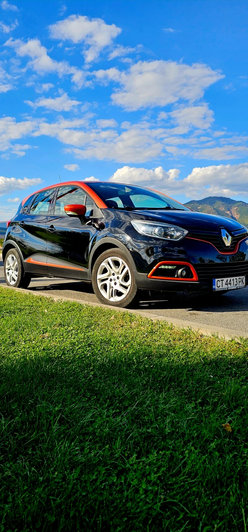 Renault Captur AUTOMAT NAVI | 2015 | ЛИЧЕН АВТОМОБИЛ, снимка 3 - Автомобили и джипове - 56215182