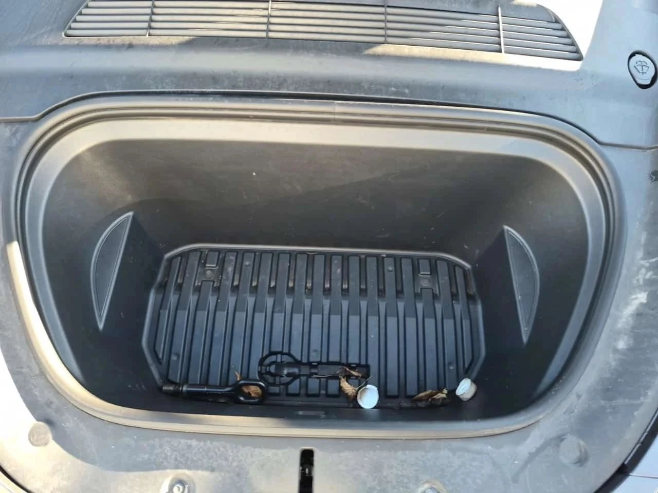 Tesla Model Y, снимка 13 - Автомобили и джипове - 56706370