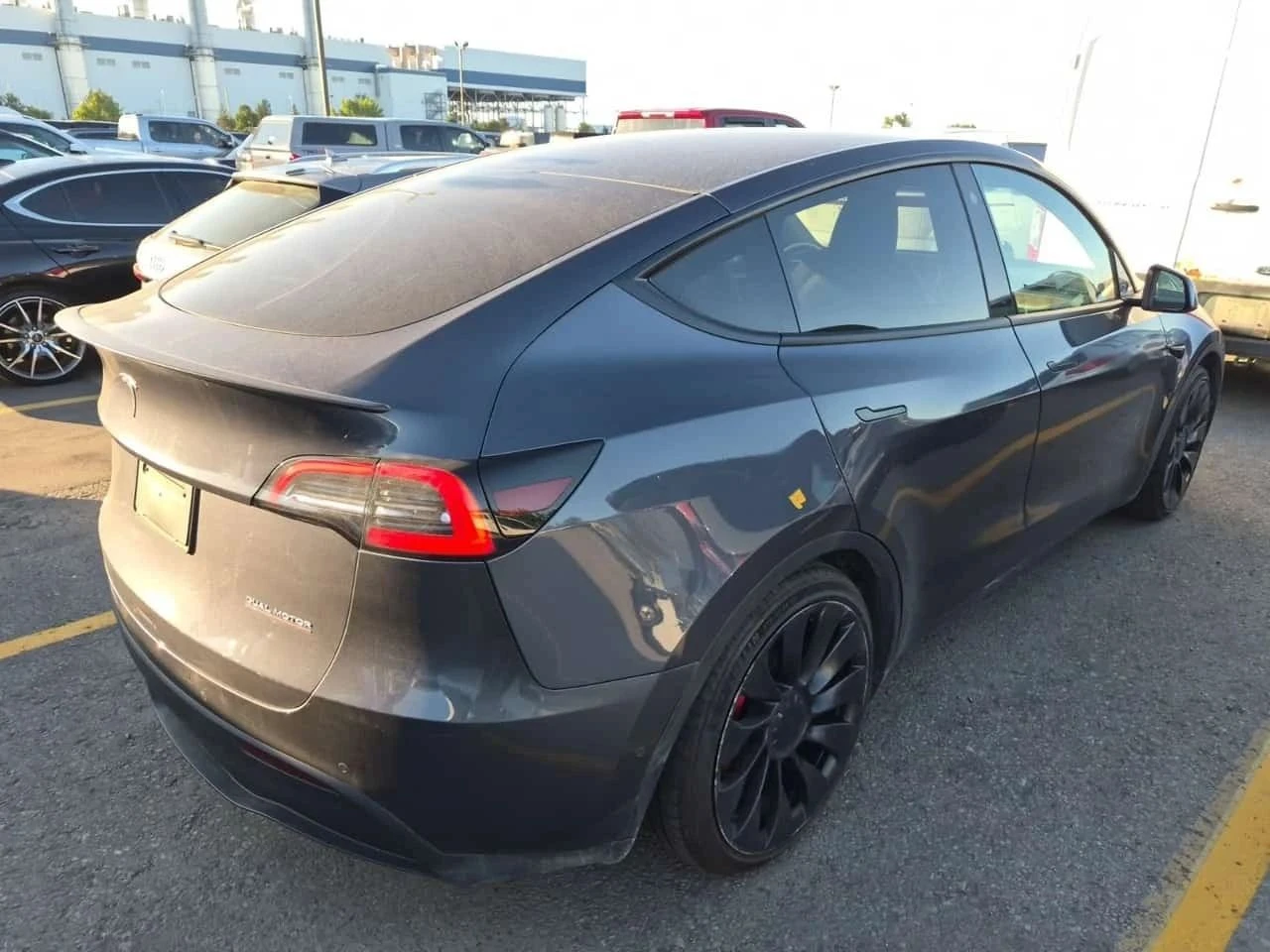 Tesla Model Y, снимка 4 - Автомобили и джипове - 56706370