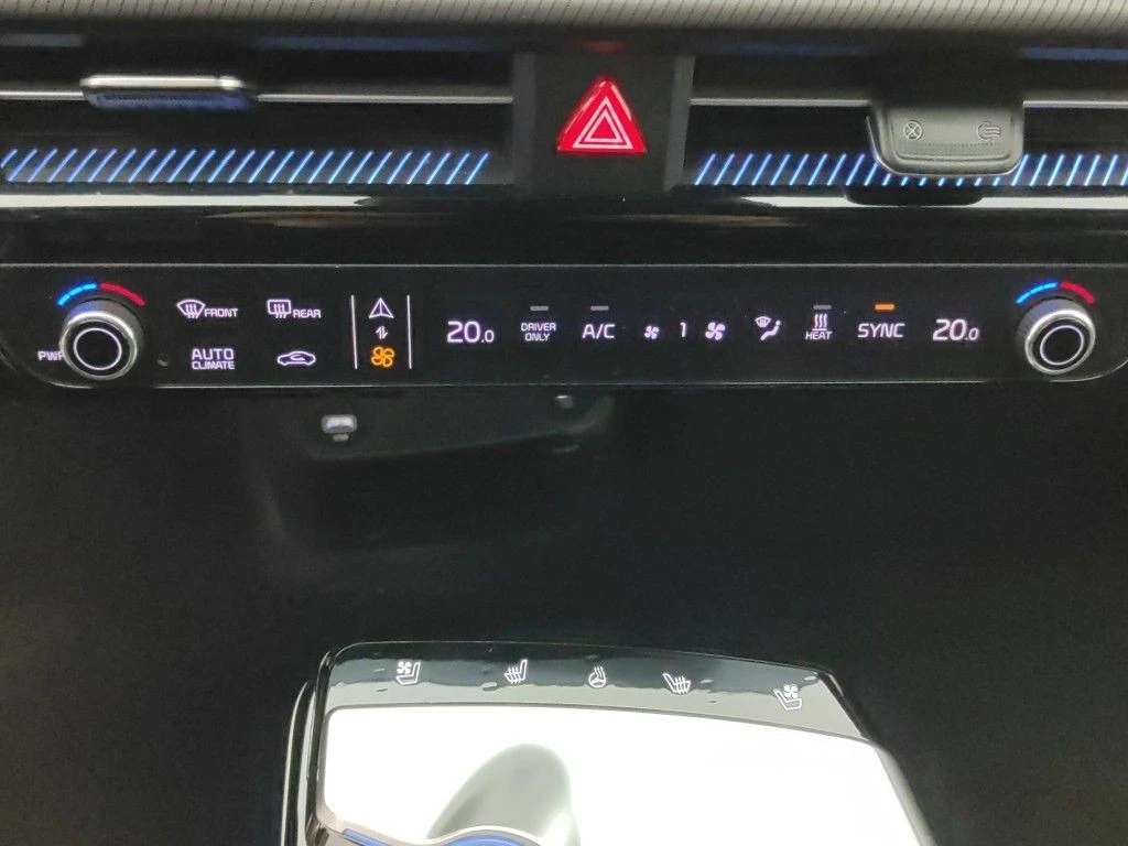 Kia EV6 Long Range Leather Navi, снимка 13 - Автомобили и джипове - 56718859