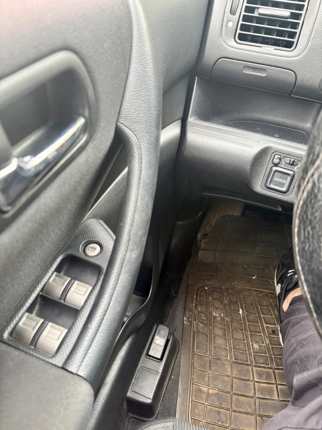 Honda Civic 1.6i Automat, снимка 8 - Автомобили и джипове - 56744686