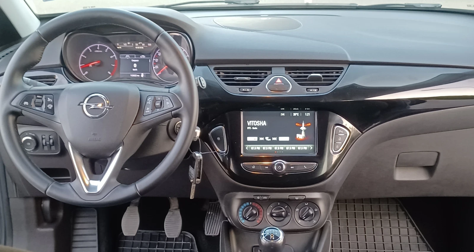 Opel Corsa 1.4 Бензин , снимка 11 - Автомобили и джипове - 56750874