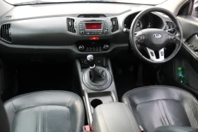 Kia Sportage 2.0 CRDI 4x4, снимка 11