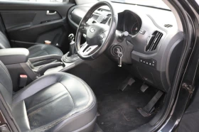 Kia Sportage 2.0 CRDI 4x4, снимка 12