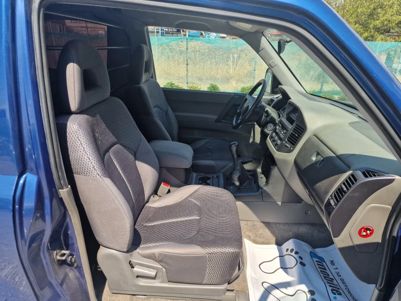 Mitsubishi Pajero 2.5TDi - N1, снимка 15 - Автомобили и джипове - 46909513