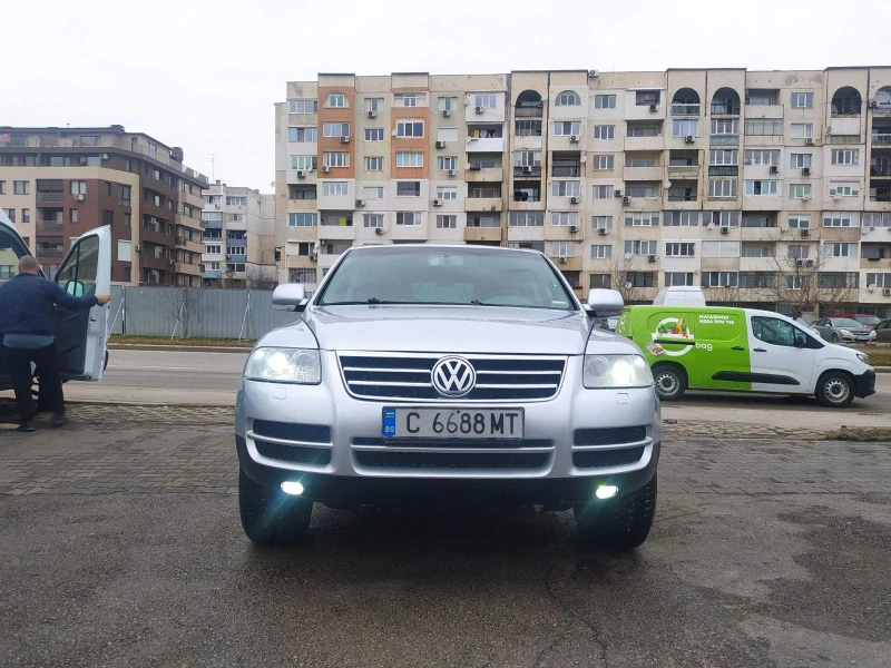 VW Touareg, снимка 1 - Автомобили и джипове - 48232429