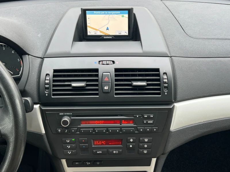 BMW X3 20d xDrive Euro5A Кожа Навигация, снимка 9 - Автомобили и джипове - 50277683