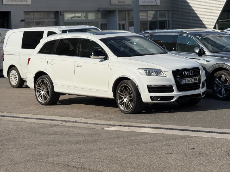 Audi Q7, снимка 3 - Автомобили и джипове - 52481153