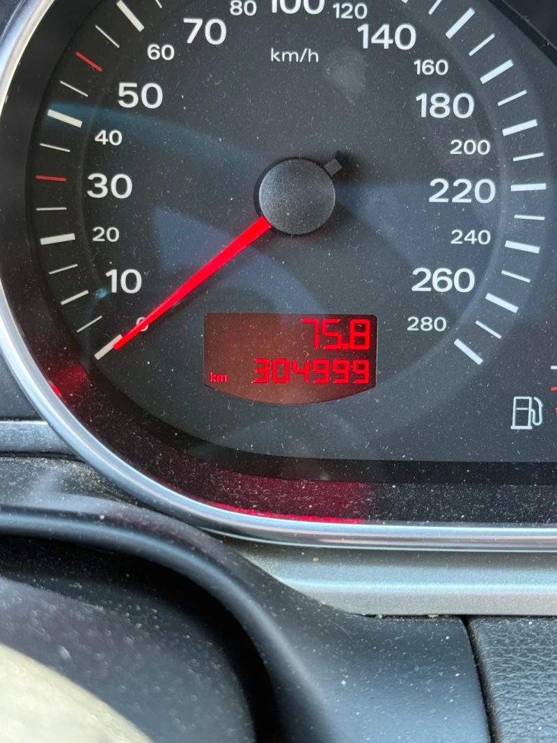 Audi Q7, снимка 5 - Автомобили и джипове - 52481153