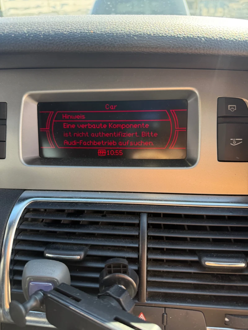 Audi Q7, снимка 4 - Автомобили и джипове - 52481153