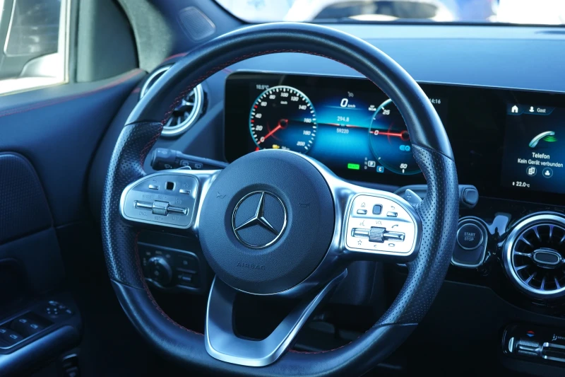 Mercedes-Benz EQA 250* AMG* NAVI* LED* 18"* CAMERA , снимка 11 - Автомобили и джипове - 52527043