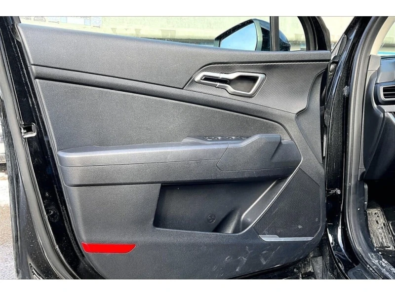 Kia Sportage * LX | AWD | Carplay | Heated Seats | CPO Rates * , снимка 2 - Автомобили и джипове - 52927739