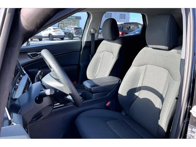 Kia Sportage * LX | AWD | Carplay | Heated Seats | CPO Rates * , снимка 4 - Автомобили и джипове - 52927739