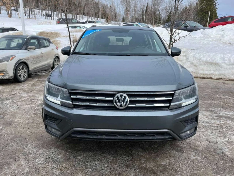VW Tiguan /4MOTION /CARFAX / Лимитиран салон/Подгрев/Нави/