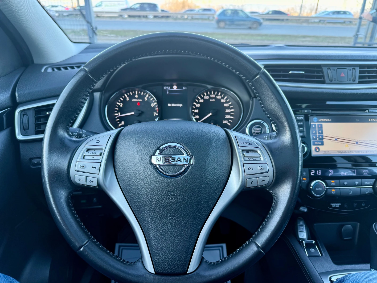 Nissan Qashqai 1.2 DIG-T TEKNA/AUTOMAT/360/FULL SERVICE | Mobile.bg   13