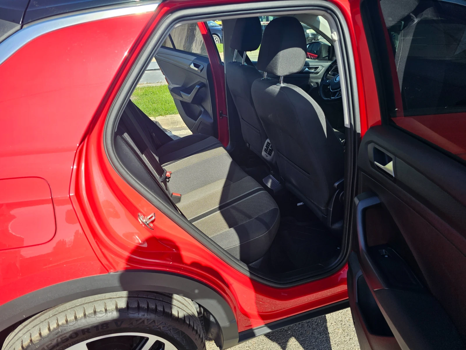 VW T-Roc 2.0TDi  4motion | Mobile.bg   15