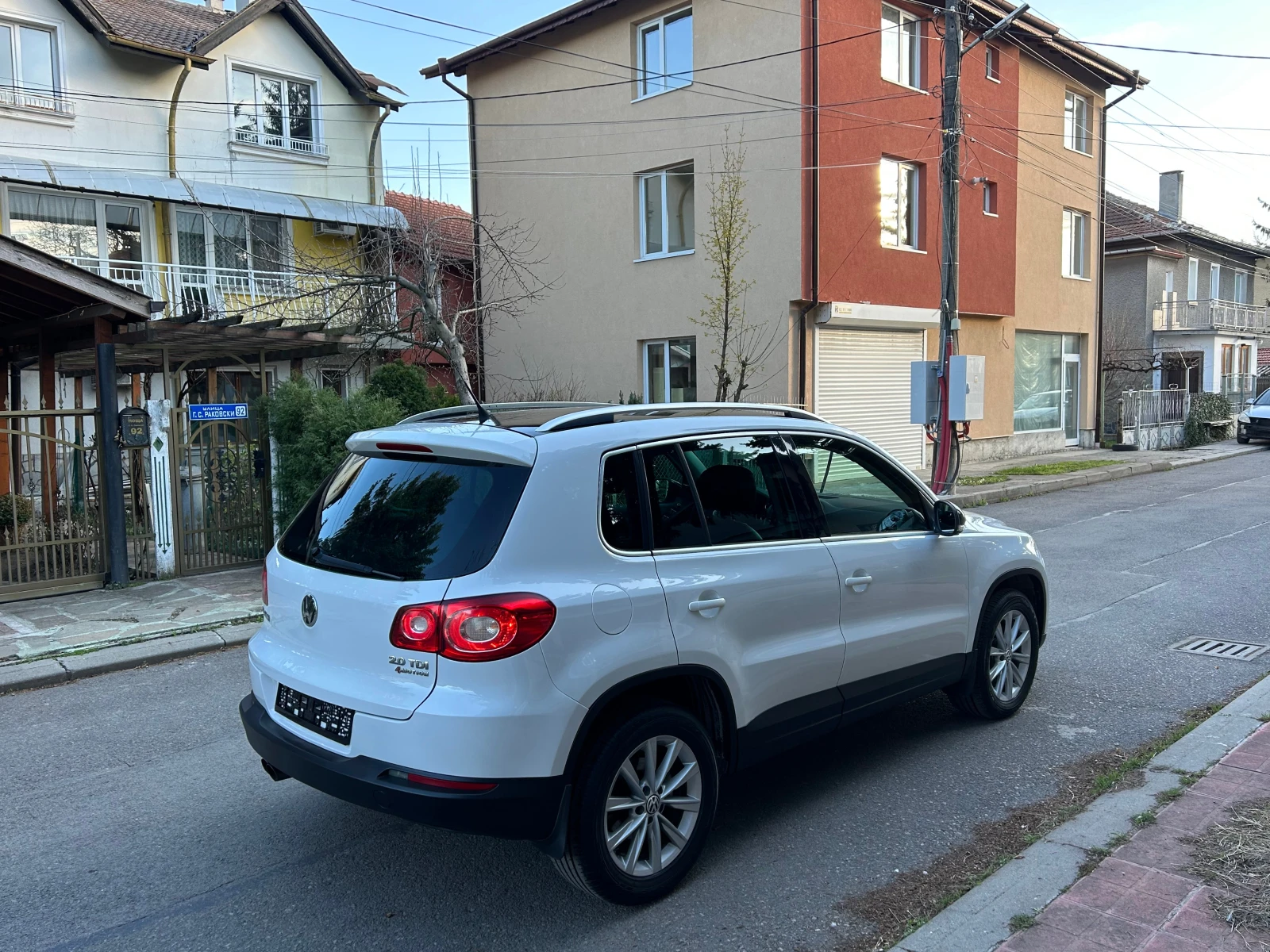 VW Tiguan 2, 0NAVI KOJA AVTOMAT 4X4 - изображение 3