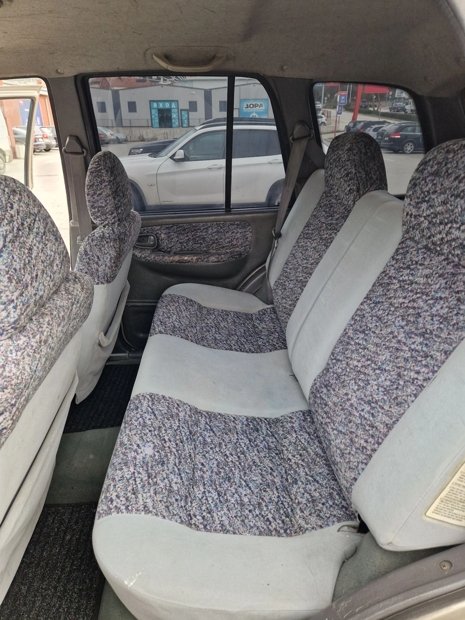 Kia Sportage 2.0 i 128 �.� +  ��� + �������� | Mobile.bg � ����������� 12