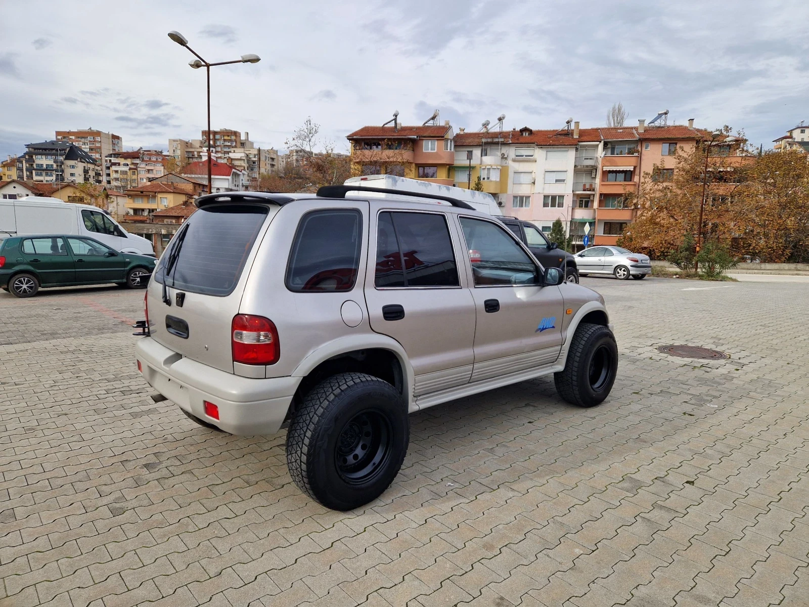Kia Sportage 2.0 i 128 к.с +  Газ + климатик - изображение 7
