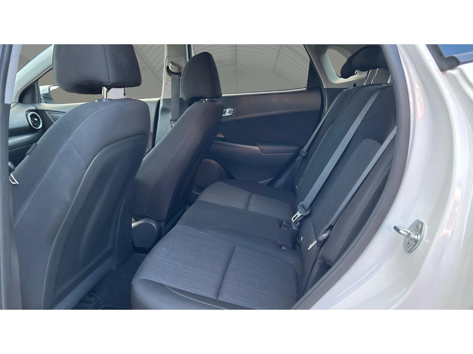 Hyundai Kona 1. 0T-GDI, ������� ������ �� 199   | Mobile.bg � ����������� 12