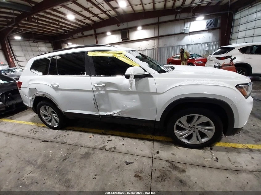 VW Atlas 3.6l Volkswagen 3.6L V6 Se W/Technology, снимка 13 - Автомобили и джипове - 53728345