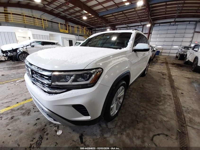 VW Atlas 3.6l Volkswagen 3.6L V6 Se W/Technology, снимка 2 - Автомобили и джипове - 53728345