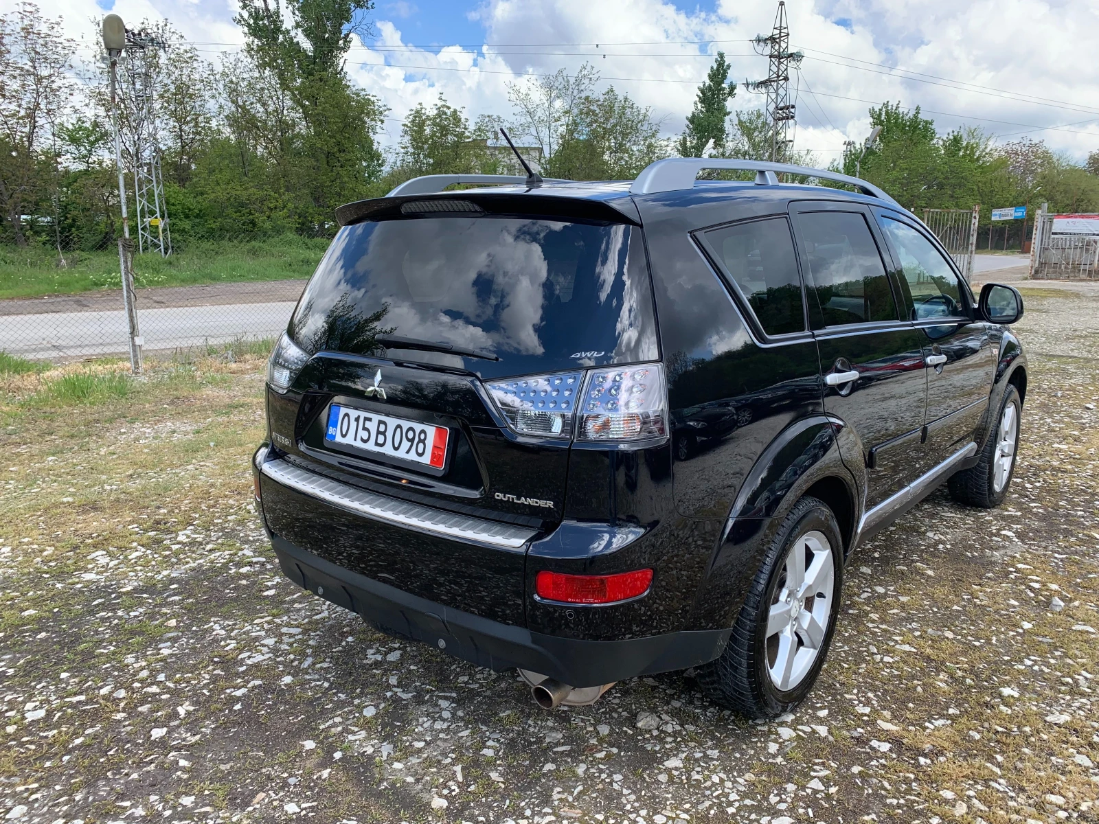 Mitsubishi Outlander 2.4i 4X4 / ГАЗ, снимка 6 - Автомобили и джипове - 54438292