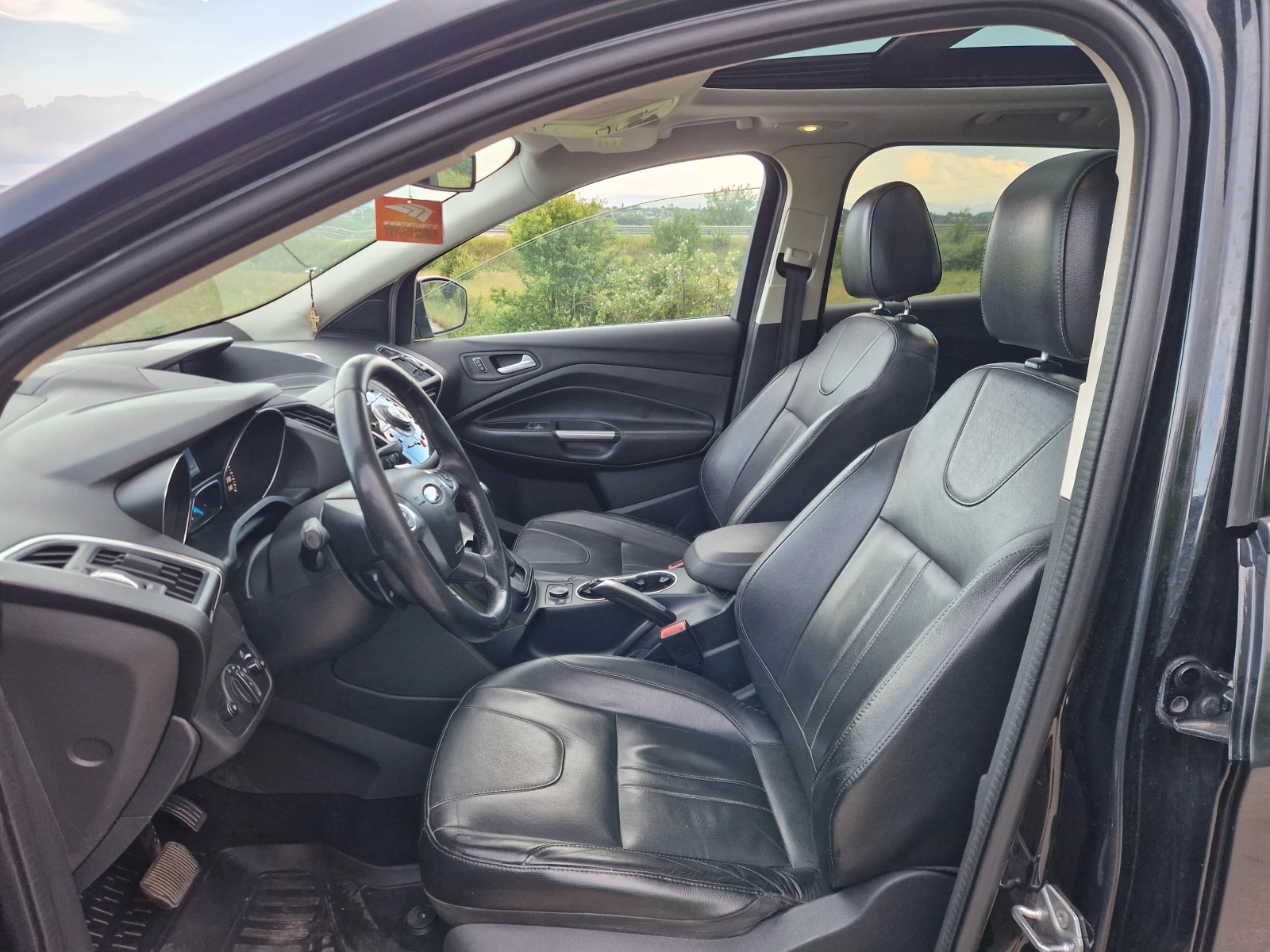 Ford Kuga 4x4 Панорама Подгрев, снимка 11 - Автомобили и джипове - 54789868