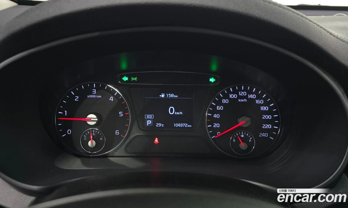 Kia Sorento Diesel 2.0 2WD Prestige, снимка 11 - Автомобили и джипове - 56155170