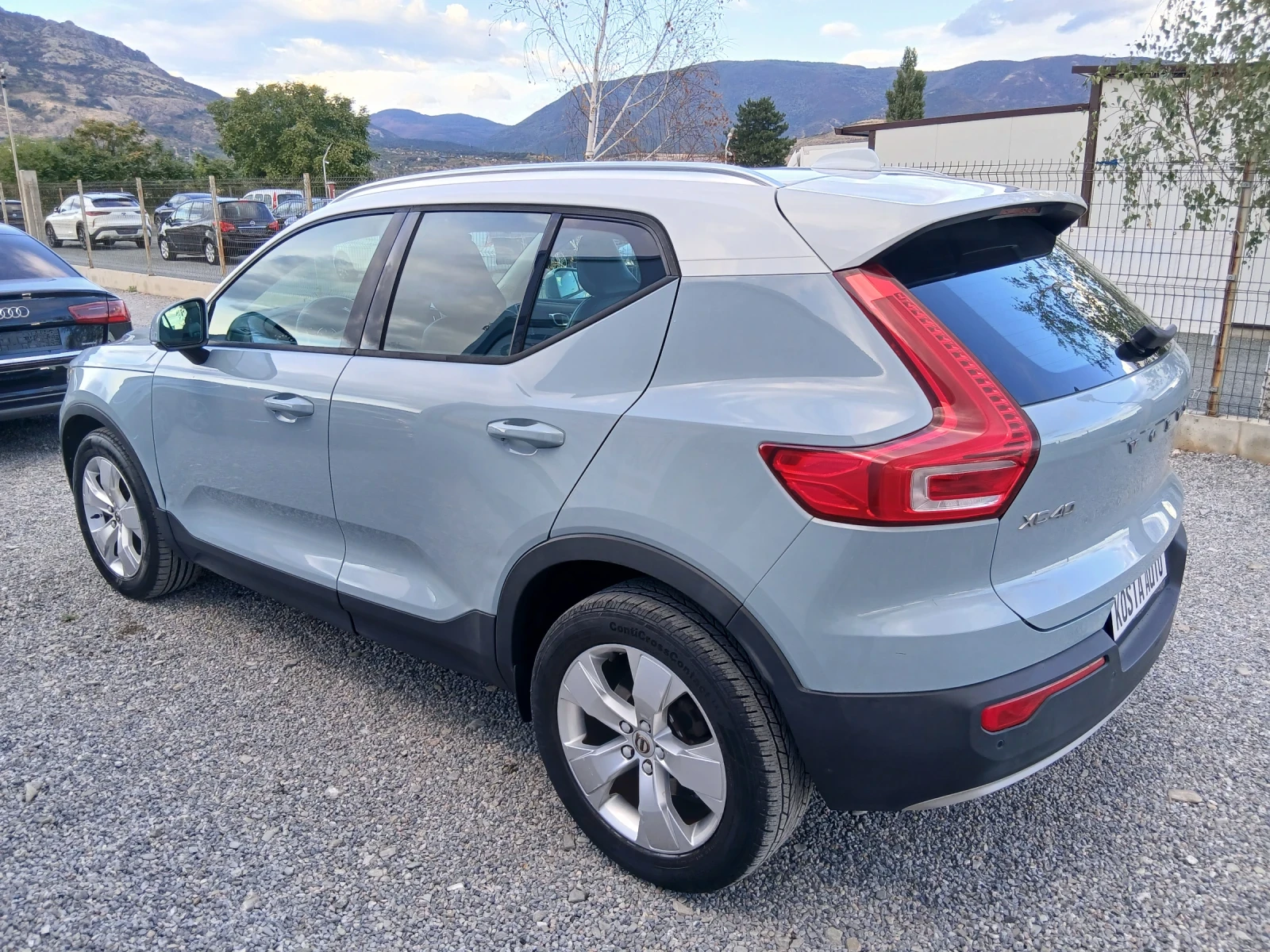 Volvo XC40 като нова 4X4, снимка 7 - Автомобили и джипове - 56200551
