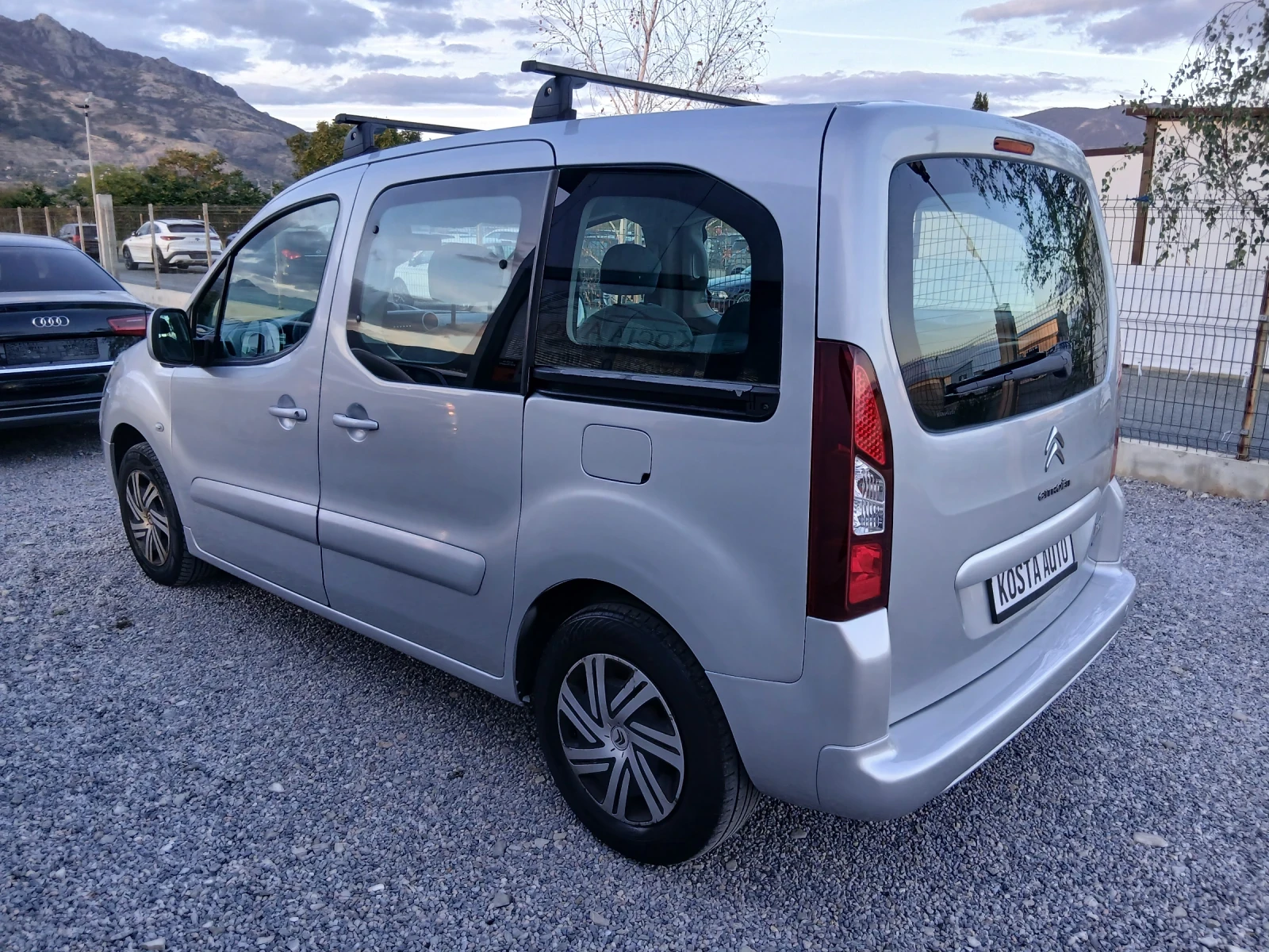 Citroen Berlingo, снимка 7 - Автомобили и джипове - 56200551
