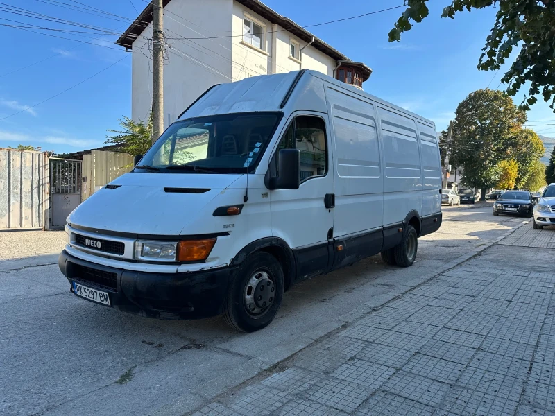 Iveco Daily, снимка 2 - Бусове и автобуси - 47751737