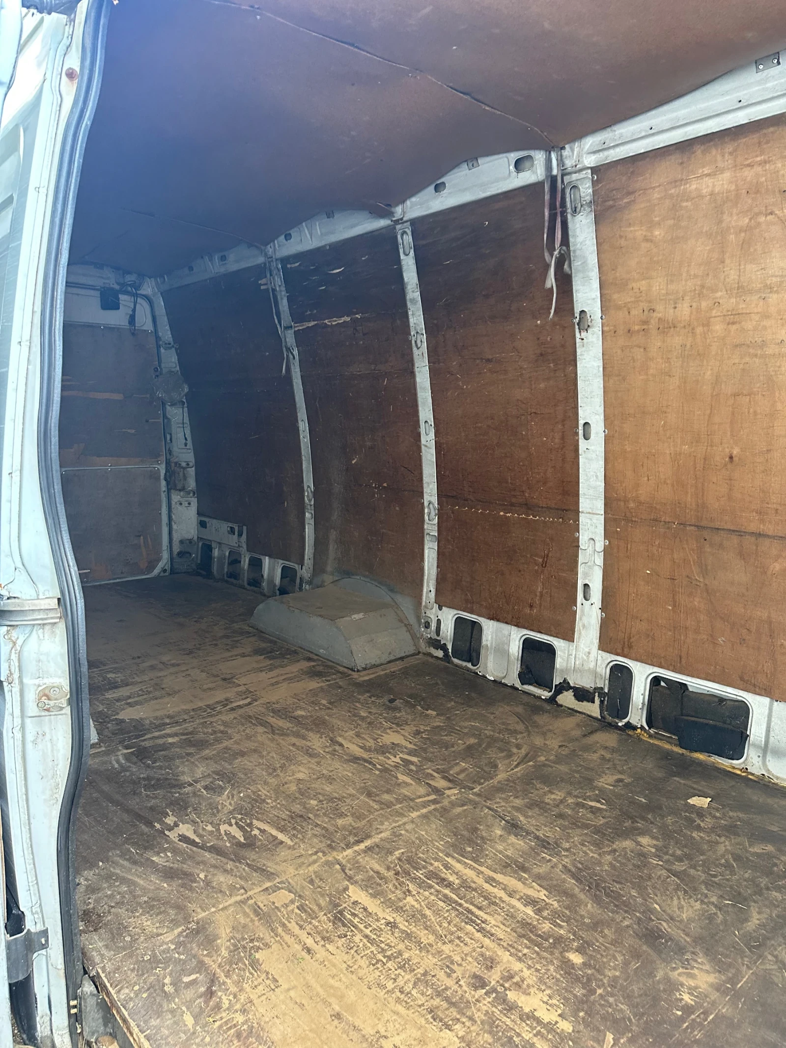 Iveco Daily 2.8 - изображение 8