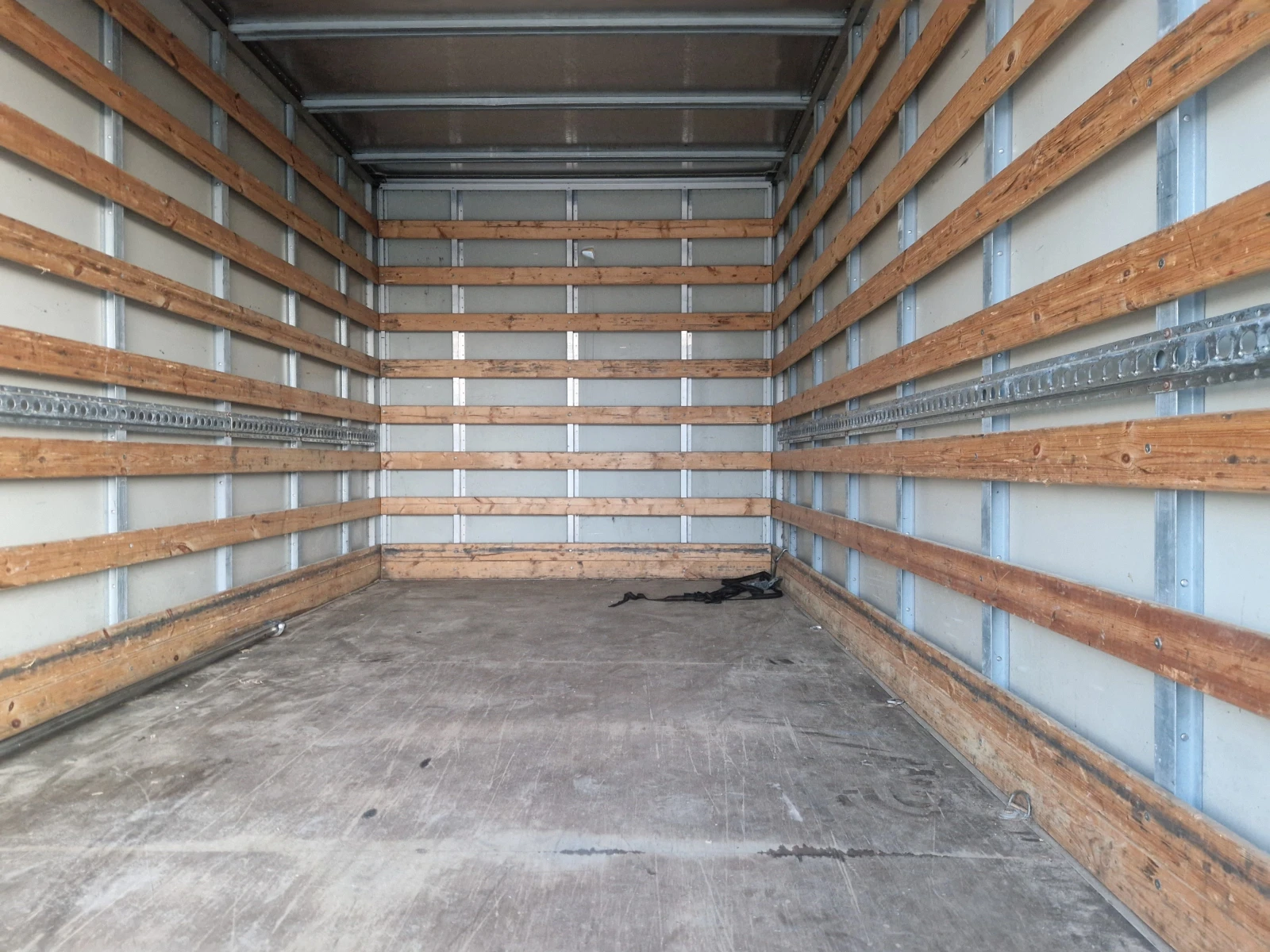 Peugeot Boxer 2.2/150кс/Фургон, снимка 15 - Бусове и автобуси - 53852147