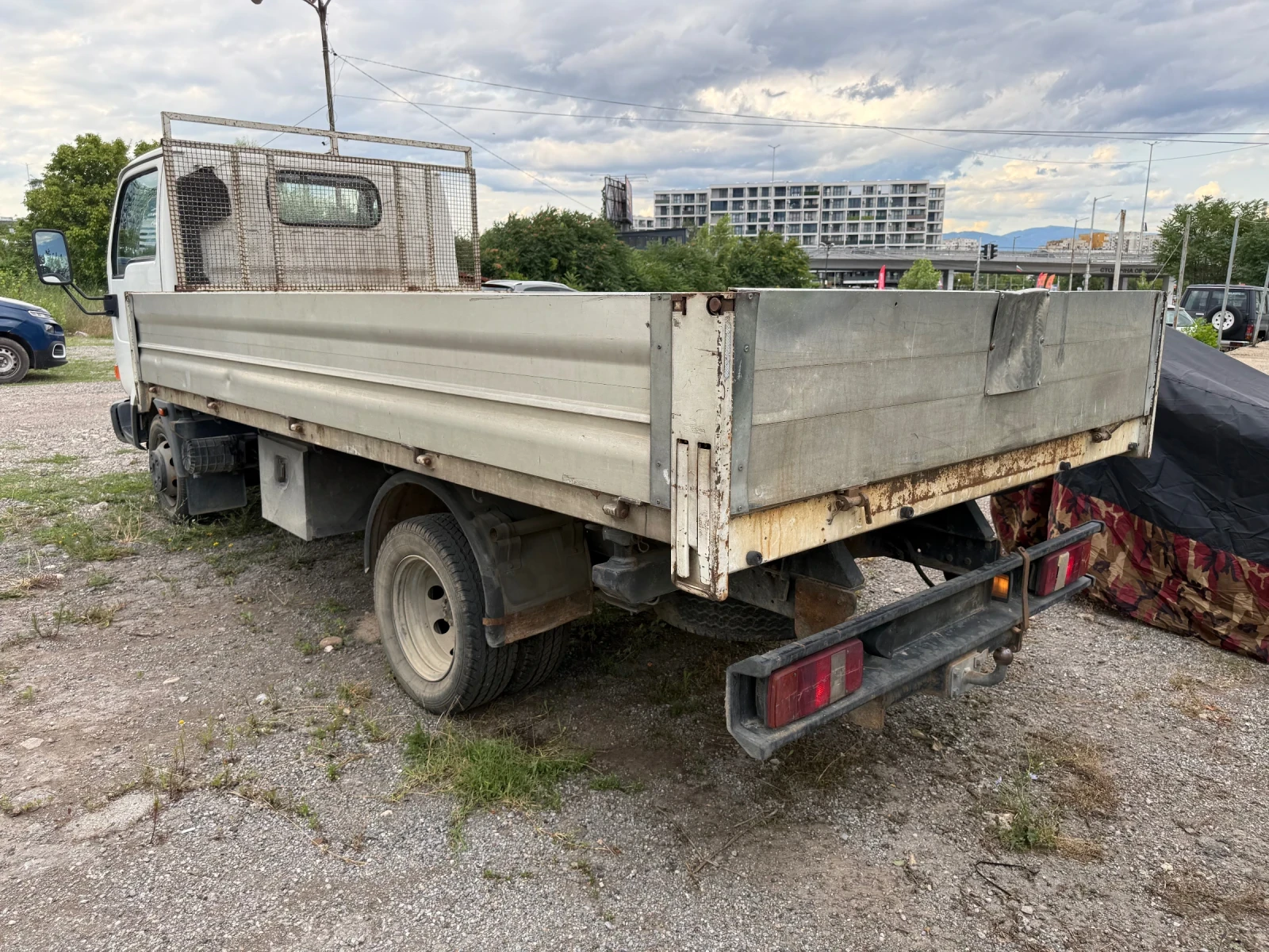 Nissan Capstar 3.0 Disel-Самосвал, снимка 4 - Бусове и автобуси - 55407449